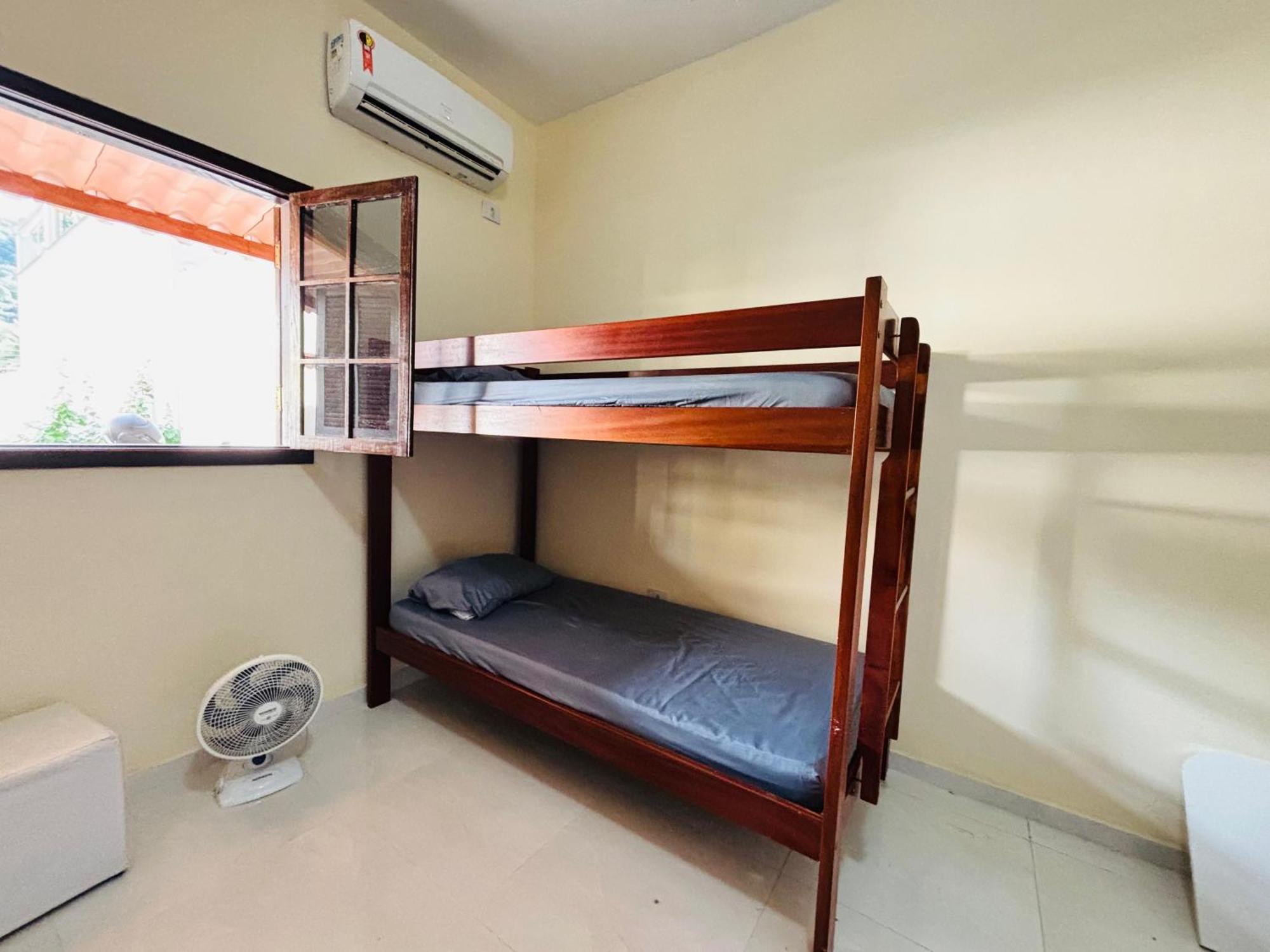 Casa 200 Mts Da Do Tombo Holiday home Guaruja